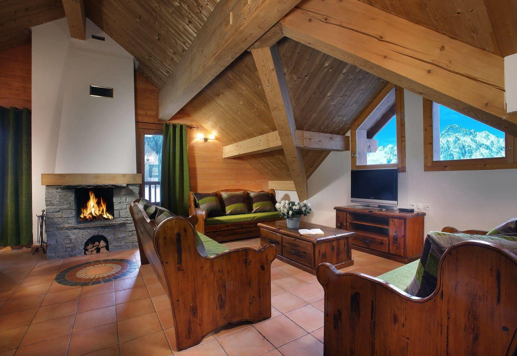 Chalet Des Neiges Oz En Oisans Oz Exterior photo