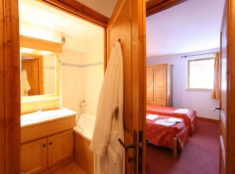 Chalet Des Neiges Oz En Oisans Oz Exterior photo